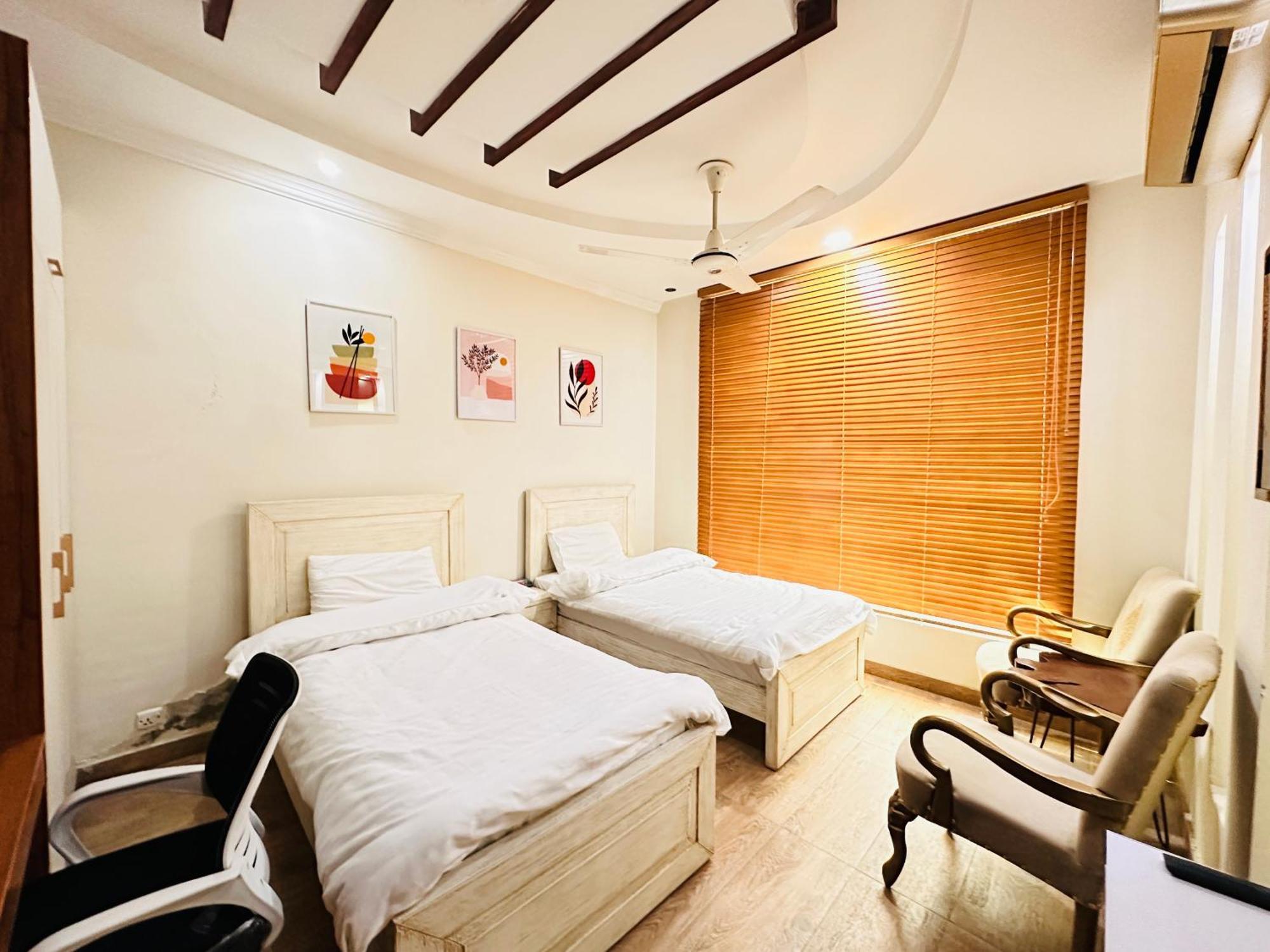 Holidazzle Lodge Ισλαμαμπάντ Εξωτερικό φωτογραφία